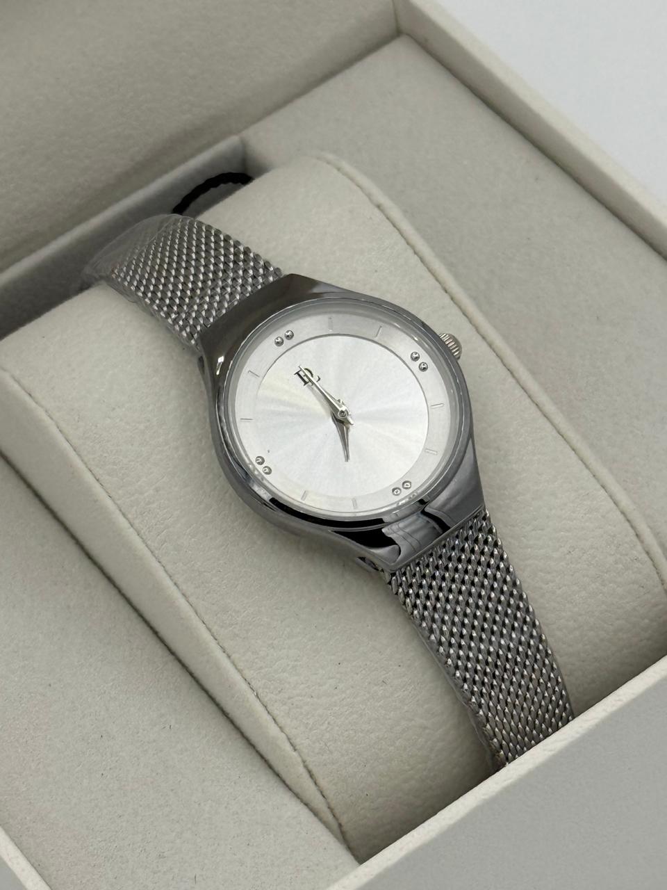 Delawrence Premier Girls watch